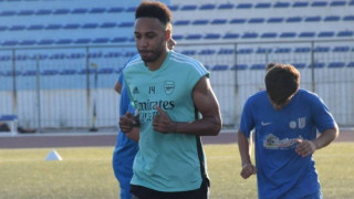 Στην ΑΕ Μυκόνου για προπόνηση ο Ομπαμεγιάνγκ