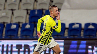 Νέα πρόταση: «Χρυσώνει» την Φενέρ για Πέλκα η Ρούμπιν Καζάν