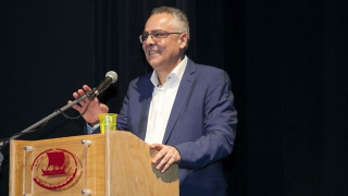 Τεμεκενίδης﻿ για πλαζ Αρετσούς: «Δεν υπήρξε πρόβλεψη για ναυαγοσώστη, πού είναι οι απινιδωτές;»