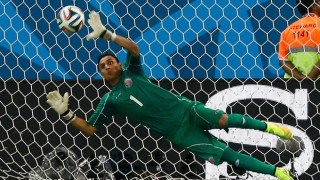 «Βλέπει Νάβας η Μπάγερν»