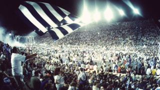 Έτσι το γιόρτασαν οι Έλληνες σε όλο τον κόσμο (VIDEO)