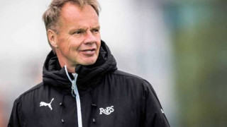 Μάλινεν: «Ίσες πιθανότητες πρόκρισης» 