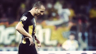 Διαφωνία ΑΕΚ - Τζεμπούρ