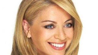 «Ο πατέρας μου πέθανε όταν ήμουν 7 για αυτό έγινα σκύλα»