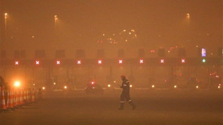 Πύρινη κόλαση στις Αφίδνες, ανεξέλεγκτη η πύρινα λαίλαπα