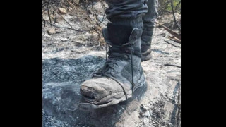 Θεσσαλονίκη: Συγκλονιστική ανάρτηση με... λιωμένα άρβυλα εθελοντή από τις φωτιές