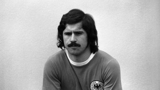 Μπάγερν Μονάχου: Φωταγωγήθηκε η Alianz Arena στη μνήμη του Γκέρντ Μίλερ!