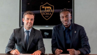 Ρόμα: Επίσημα «τζιαλορόσι» ο Εϊμπραχαμ!