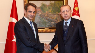 Μητσοτάκης - Ερντογάν: Ελλάδα και Τουρκία δεν θα γίνουν αποθήκες ψυχών