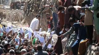 Εκατόμβη νεκρών στο αεροδρόμιο της Καμπούλ -Ξεπέρασαν τους 100