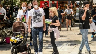 Κορωνοϊός: Η μετάλλαξη Δ «χτύπησε»: Πάνω από 3.000 κρούσματα σε παιδιά σε μία εβδομάδα