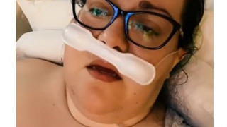Ανεμβολίαστη Tik Toker λίγο πριν πεθάνει: «Μην περιμένετε, κάντε το εμβόλιο»