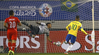 «Κιτρινίστηκε» για τον αφρό ο Νεϊμάρ (video)