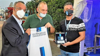 Στο περίπτερο του Ηρακλή στη ΔΕΘ ο υπουργός Οικονομικών, βράβευση για Καράογλου