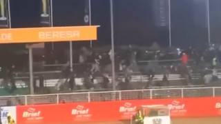 Δ' Κατηγορίας Γερμανίας: Τριάντα τραυματίες σε επεισόδια