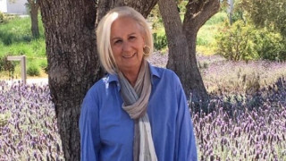 Λιολιώ Κολυπέρα: Πέθανε από κορωνοϊό ενώ ήταν εμβολιασμένη