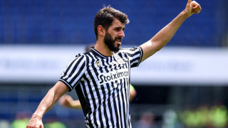 Το «ασπρόμαυρο» μήνυμα του Νέλσον Ολιβέιρα για τη νίκη απέναντι στην... πρώην!