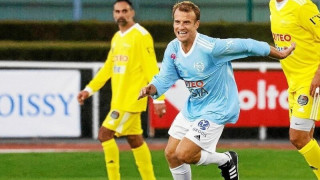 Γκολ του Εμανουέλ Μακρόν σε φιλανθρωπικό αγώνα! (vid)