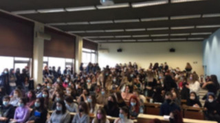 Θεσσαλονίκη: Διαμαρτυρία από φοιτητές ΑΠΘ για συνωστισμό