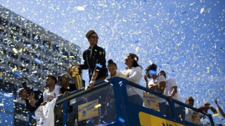 Ο θρίαμβος των Γουόριορς (video)