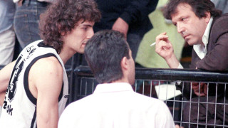 Νίκο Βεζυρτζή τα έμαθες; Χρωστάς...  εφ' άπαξ στον καημένο τον Παναγιώτη