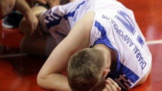 Τραυματίστηκε ο Χαραλαμπόπουλος