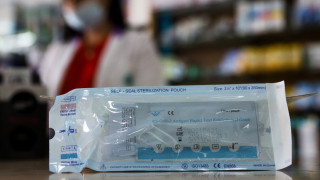 Επίσημο: Έρχεται το τέλος στα rapid test των ανεμβολίαστων εργαζόμενων