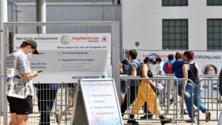 Γερμανία: Με δωρεάν προφυλακτικά και νομιμοποίηση κάνναβης «κερδίζει» τους νέους η κυβέρνηση