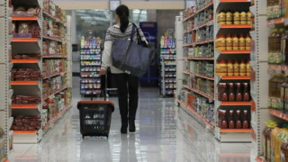 Ελλάδα: Διπλάσιες οι αυξήσεις στα τρόφιμα σε σχέση με την Ε.Ε