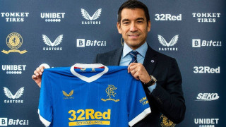 Φαν Μπρόνχορστ ο αντι-Τζέραρντ στην Ρέιντζερς