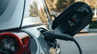 Στην... πρίζα το 1 στα 4 leasing αυτοκίνητα!