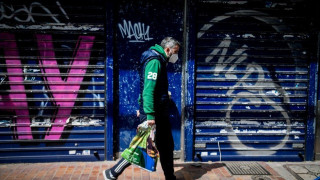 Γερμανία: Κατατάσσει στις «περιοχές υψηλού κινδύνου» την Ελλάδα