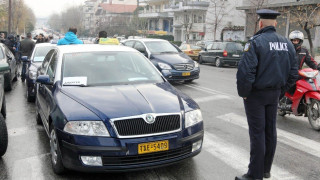 Ταξί: Κατεβάζουν χειρόφρενα για δύο ημέρες-Τι διεκδικούν