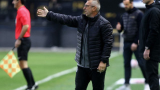 Νιόπλιας: «Ο διαιτητής προσέβαλε τον βοηθό του - Το δεύτερο δεν είναι πέναλτι»