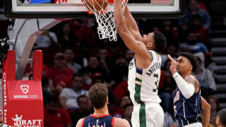 ΝΒΑ: Μέγας Αντετοκούνμπο στο Χιούστον και με ιστορικό ρεκόρ