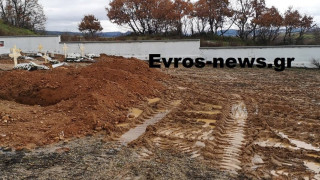 Αλεξανδρούπολη - Κορωνοϊός: Εικόνες ντροπής στο νεκροταφείο Μαίστρου