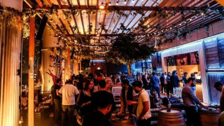 Θεσσαλονίκη: Τελείως κλειστά θα μείνουν 600 καφέ–μπαρ, εστιατόρια από 3/1