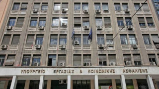 Τρεις δράσεις για 115.000 νέες θέσεις εργασίας φέρνει το 2022