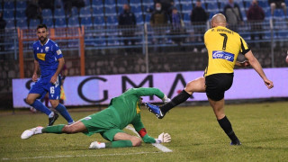 Πέρασε από την Λαμία η ΑΕΚ με ένα γκολ σε κάθε ημίχρονο