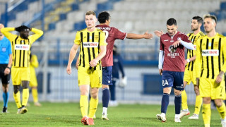 Άρης: Οσο δεν λύνει τα προβλήματα, τόσο θα φωνάζει για... ενίσχυση