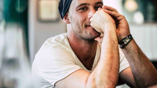 «Επίθεση» του Αλμπάνη στον Βαλάντη: «Περπάτησε και ξανασηκώθηκε...Ηλίθιε»