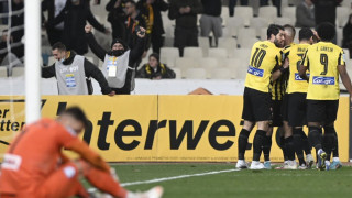ΑΕΚ - ΠΑΣ Γιάννινα 2-0: Μείωσε τη διαφορά από τον ΠΑΟΚ