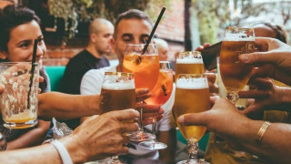 Πώς η μπίρα μπορεί να σε βοηθήσει στο σεξ