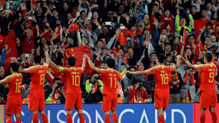 Χρηστάκος: «Στην Κίνα το τελευταίο σχολείο έχει δύο γήπεδα με φωτισμό»