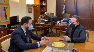 Συνάντηση του Διαμαντή Γκολιδάκη στο Υπ. Εσωτερικών με τον Στέλιο Πέτσα