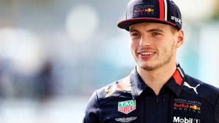 Υπογράφει νέο «χρυσό» συμβόλαιο με την Red Bull ο Φερστάπεν