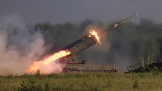 «Η Ρωσία επιβεβαίωσε πως χρησιμοποίησε θερμοβαρικά όπλα στην Ουκρανία», λέει η Βρετανία