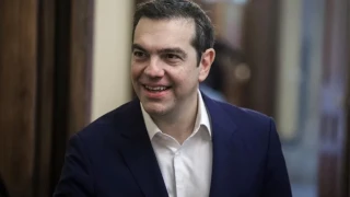 Τσίπρας: «Ο Μητσοτάκης έφερε την τρομακτική ακρίβεια και τώρα θέλει να δραπετεύσει»