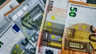 Επιταγή ακρίβειας: Ποιοι θα είναι οι δικαιούχοι που θα πάρουν το έκτακτο δώρο Πάσχα