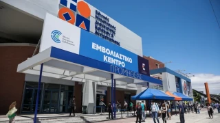 Ανακοινώνεται το τέλος στο πρόστιμο των ανεμβολίαστων 60ρηδων